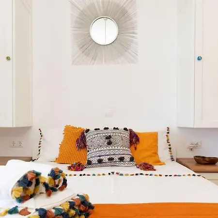 别墅 Bella. Tranquil, Exclusive, 4 Bed, Sea Views