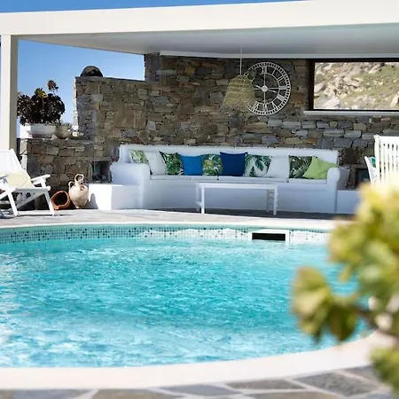 Bella. Tranquil, Exclusive, 4 Bed, Sea Views 别墅