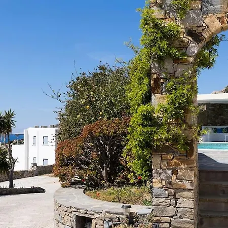 Bella. Tranquil, Exclusive, 4 Bed, Sea Views 别墅