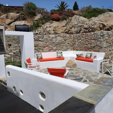Bella. Tranquil, Exclusive, 4 Bed, Sea Views 别墅 *